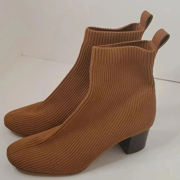 Everlane Glove Boot ReKnit Boots 8 - Picture 2 of 8